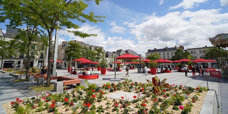Studio Centre Ville Avec Parking Prive Cholet Dış mekan fotoğraf